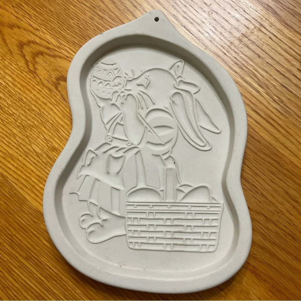 VTG Longaberger Pottery Cookie Mold Bundle of Two Easter bunnies .